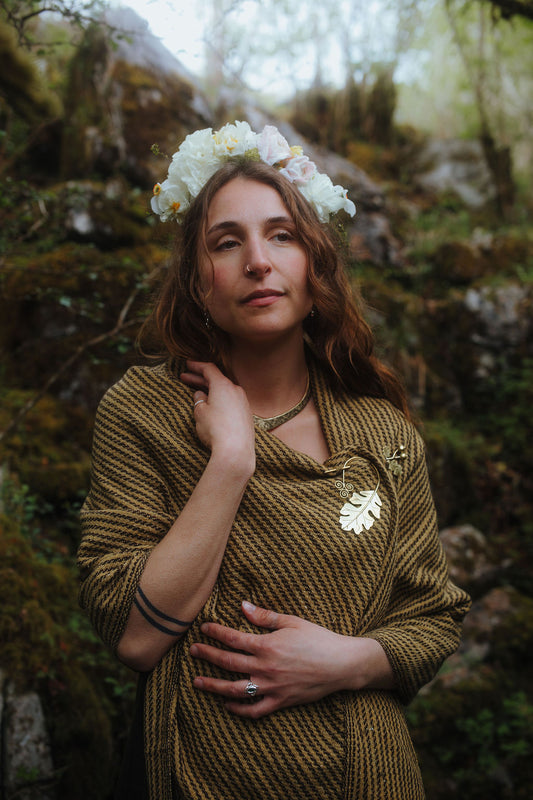 Oakleaf Brooch and Handwoven Shawl