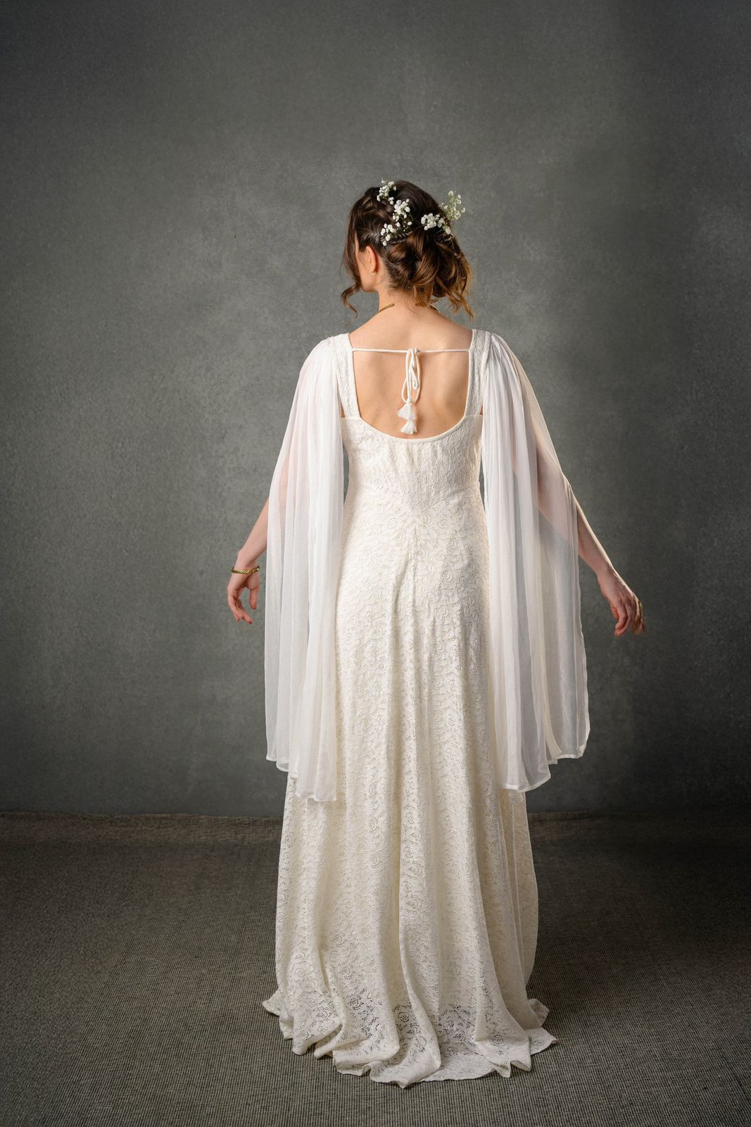 Lir Wedding Dress Large - 14 UK Lir Wedding Dress Large - 14 UK